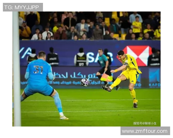 足球巨星感人告别球场视频回顾辉煌岁月与不舍瞬间 足球巨星感人告别球场视频回顾辉煌岁月与不舍瞬间